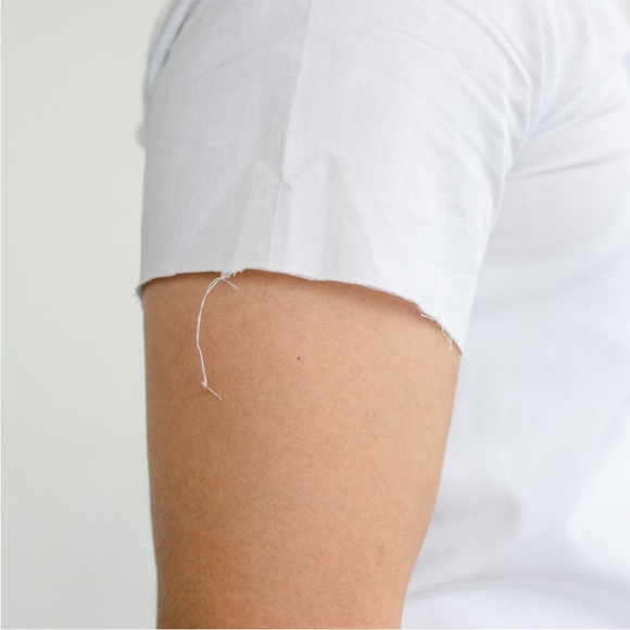 Helmut Lang White Raw Hem Short Sleeve Button Down Shirt Size 15 - Picture 3 of 7